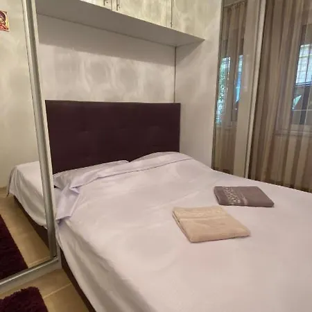 Apartament,ultracentral, Piata Romana * Bukurešť